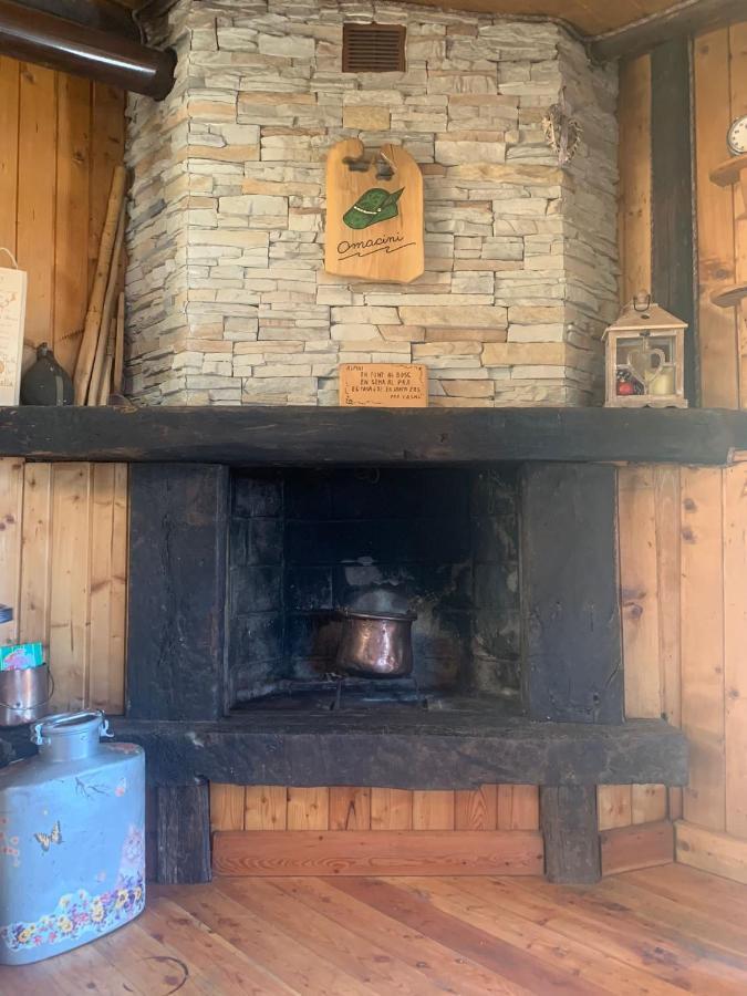 Dossena Splendido Chalet Di Montagna Immerso Nella Natura Madonna della Costa Buitenkant foto